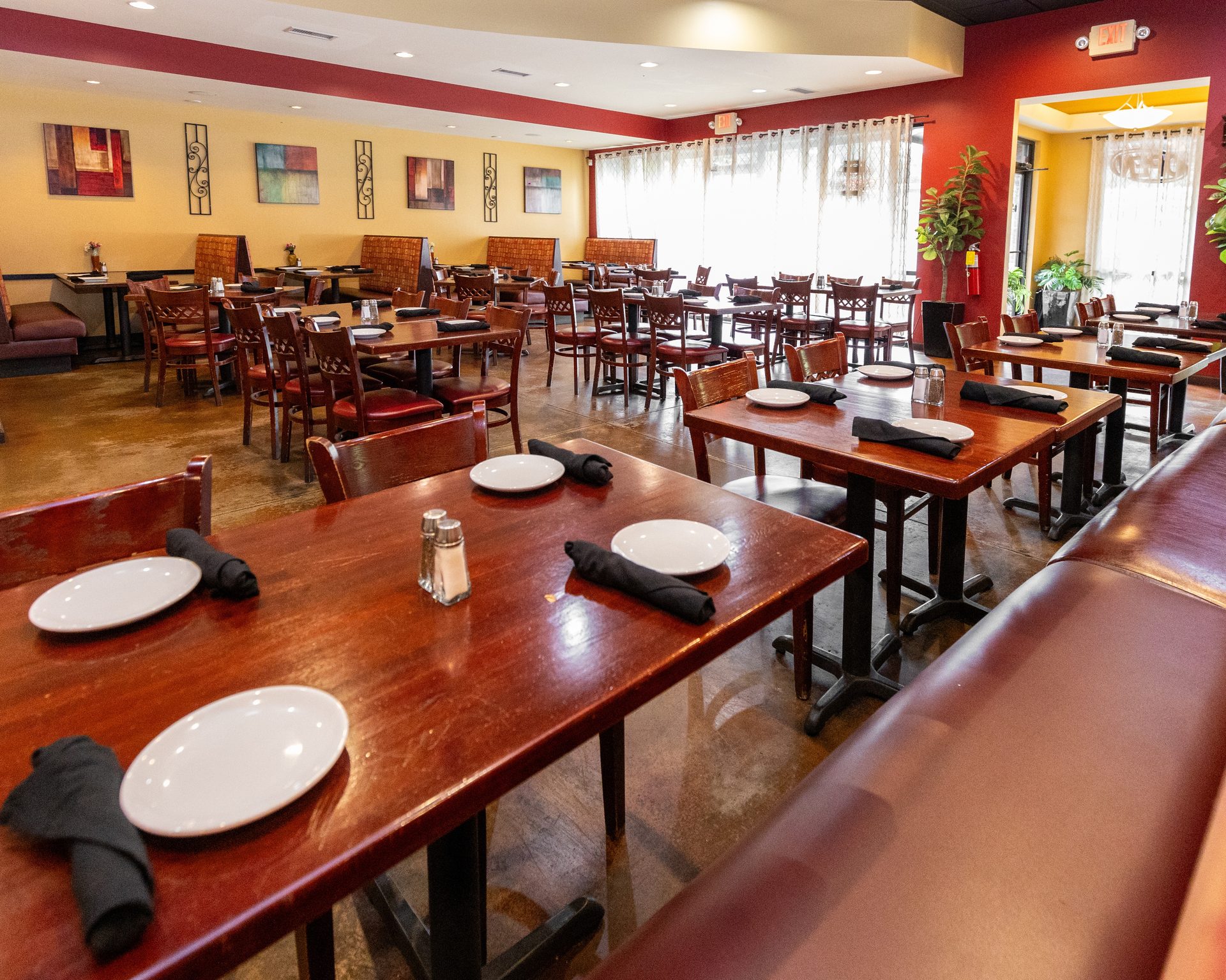 Private Dining for Groups of 7+